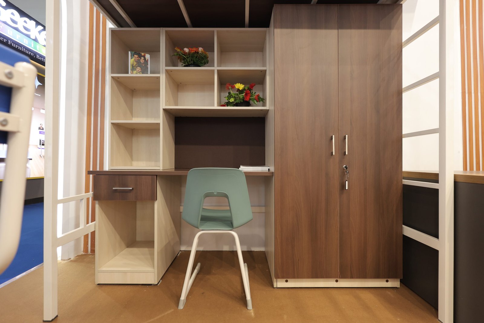 JIPH&Finss library furniture display at IndexPlus Exhibition 2025